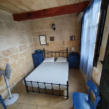 Salvu U Marija Butts Holiday home Munxar